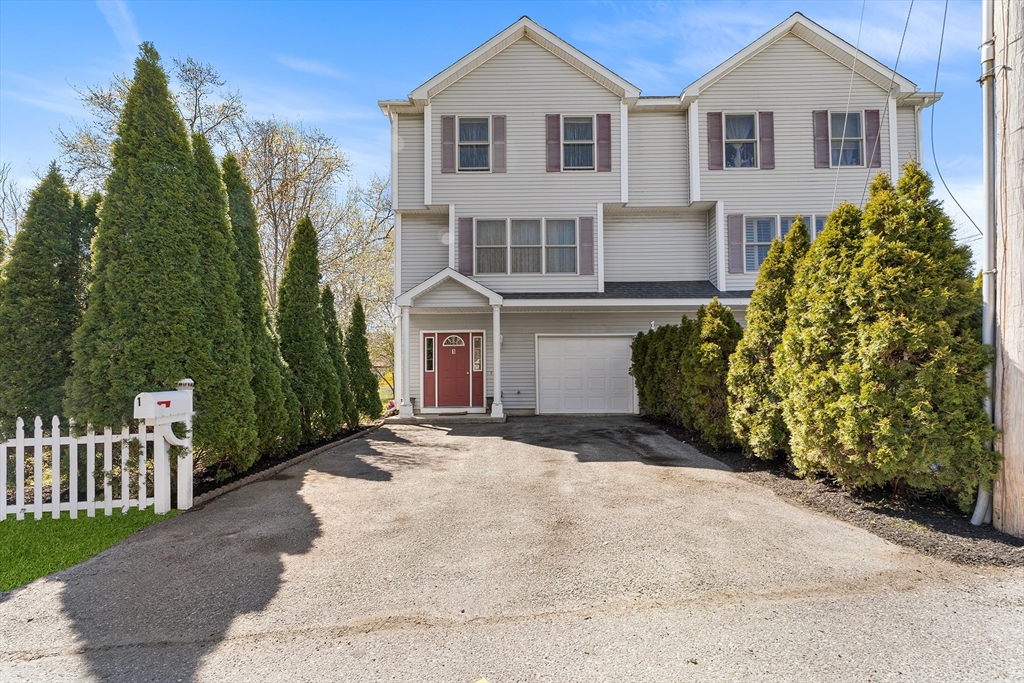 1 Hayward Street, Unit 1 Ipswich, MA 01938 - Photo 1 of 18