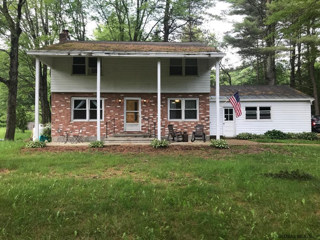 189 Reynolds Road Moreau, NY 12828 - Photo 1 of 23 Photo 1