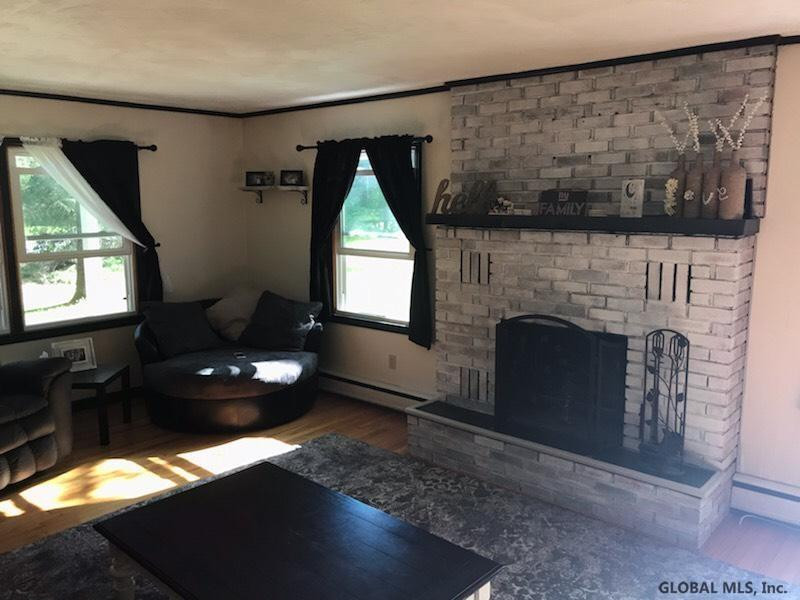 189 Reynolds Road Moreau, NY 12828 - Photo 13 of 23 Photo 13