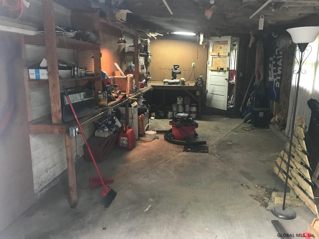 189 Reynolds Road Moreau, NY 12828 - Photo 17 of 23 Photo 17