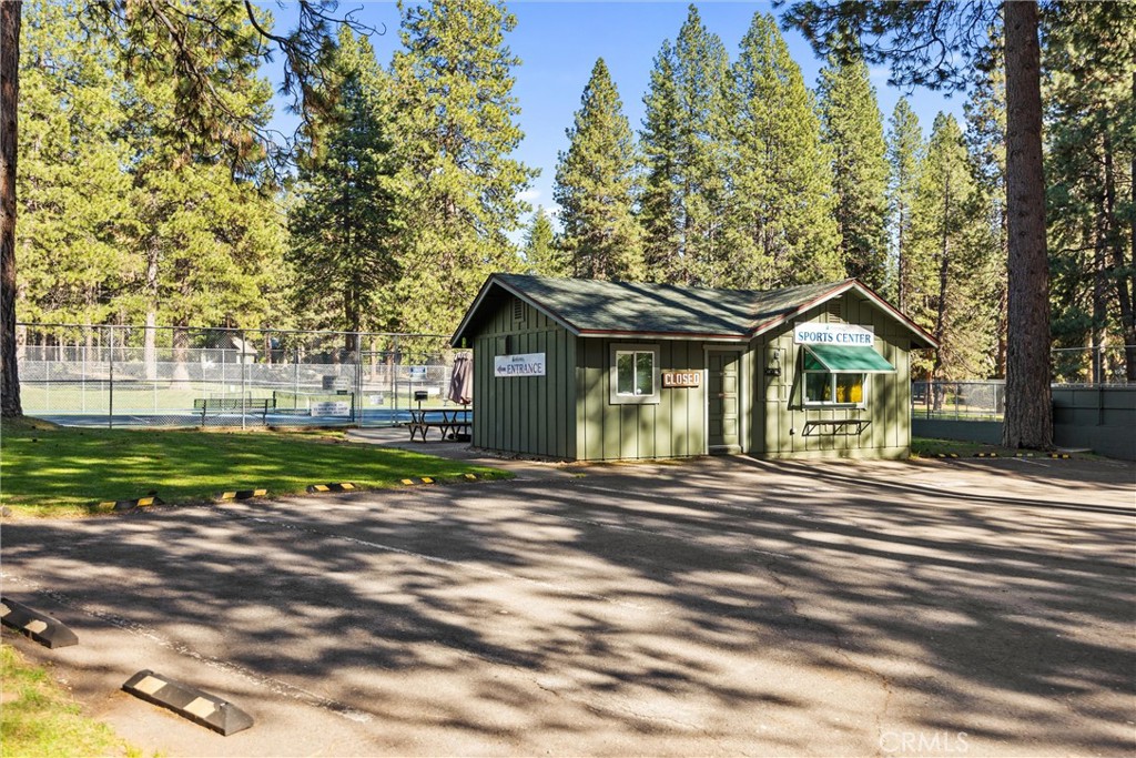 701 Lake Ridge Road Lake Almanor, CA 96137 - Photo 16 of 32