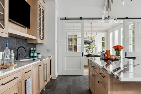 $6,750,000 | 2475 Dunwoody Avenue, Orono, MN 55391