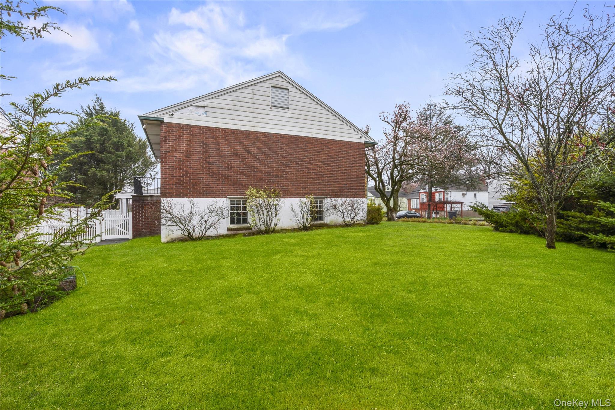 148 Lefferts Road Yonkers, NY 10705 - Photo 25 of 31