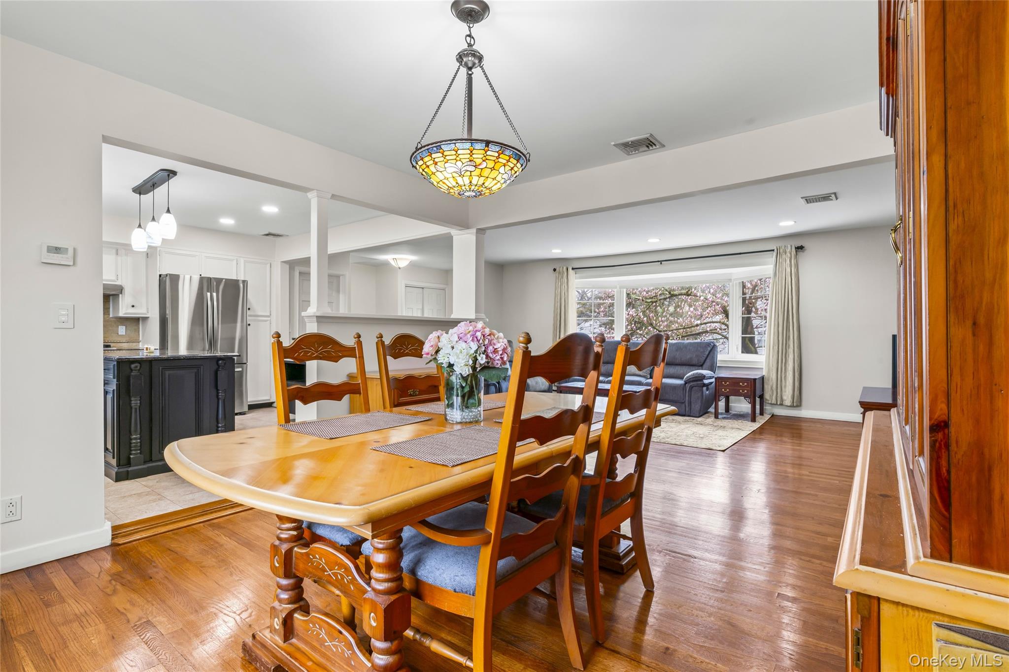 148 Lefferts Road Yonkers, NY 10705 - Photo 4 of 31