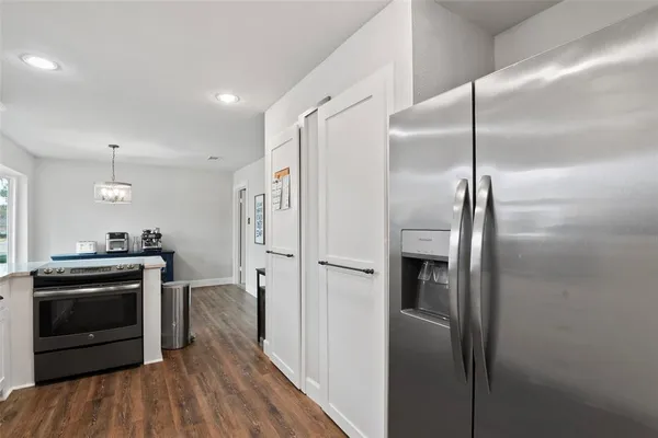 $405,000 | 2201 Mountainview Drive, Hurst, TX 76054