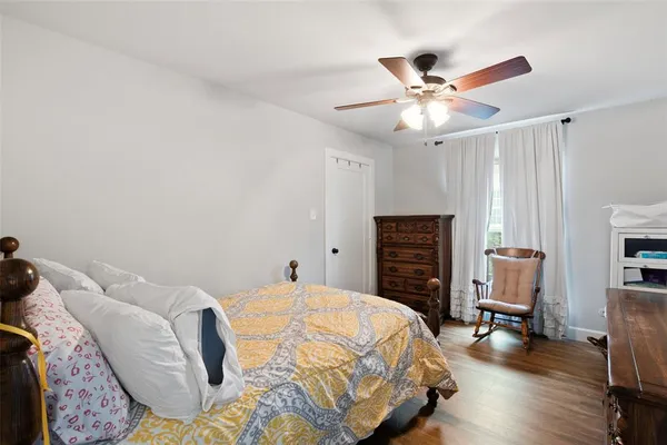 $405,000 | 2201 Mountainview Drive, Hurst, TX 76054