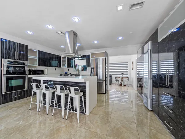 $1,000,000 | 15305 Southwest 209th Avenue, Miami, FL 33187
