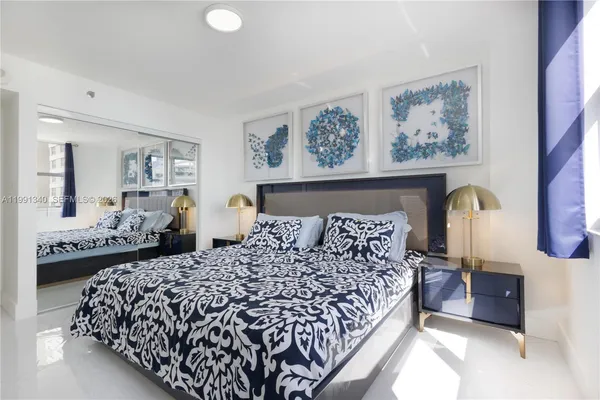 $4,450 | 770 Claughton Island Drive, Unit 1610, Miami, FL 33131