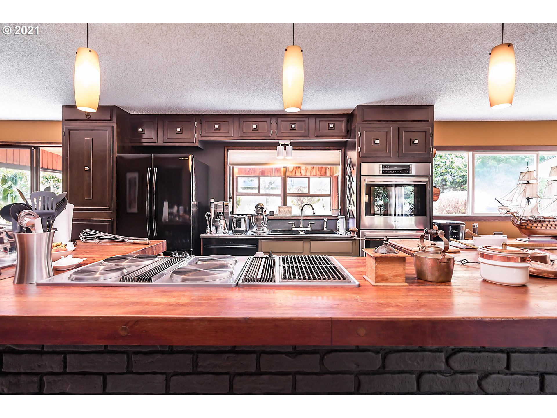 4232 Northeast D Avenue Neotsu, OR 97364 - Photo 3 of 30