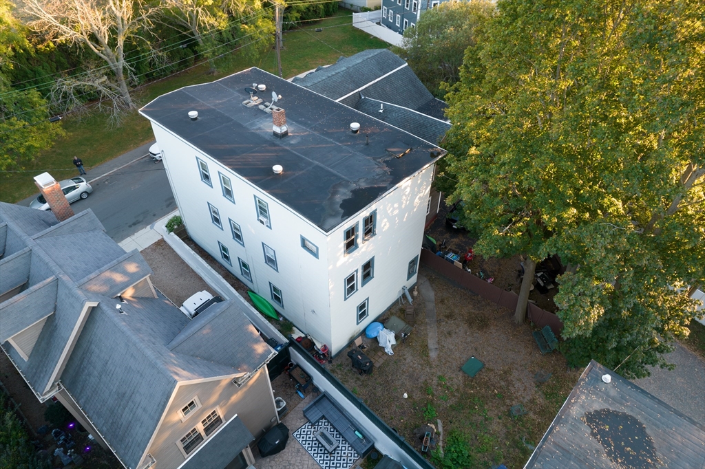 72 Derby Street Salem, MA 01970 - Photo 5 of 29 Gallery Image 5