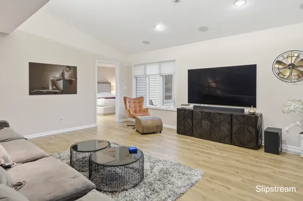 $500,000 | 4302 Sabal Pointe Drive Southeast, Grand Rapids, MI 49546