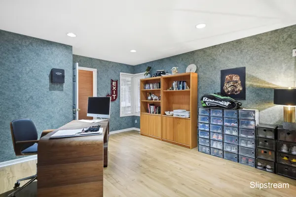 $500,000 | 4302 Sabal Pointe Drive Southeast, Grand Rapids, MI 49546