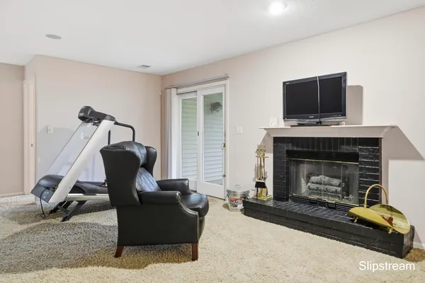 $500,000 | 4302 Sabal Pointe Drive Southeast, Grand Rapids, MI 49546