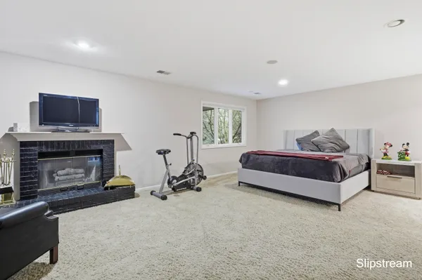 $500,000 | 4302 Sabal Pointe Drive Southeast, Grand Rapids, MI 49546