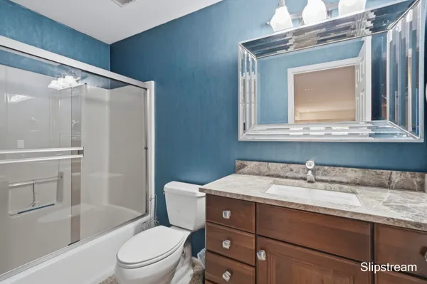 $500,000 | 4302 Sabal Pointe Drive Southeast, Grand Rapids, MI 49546