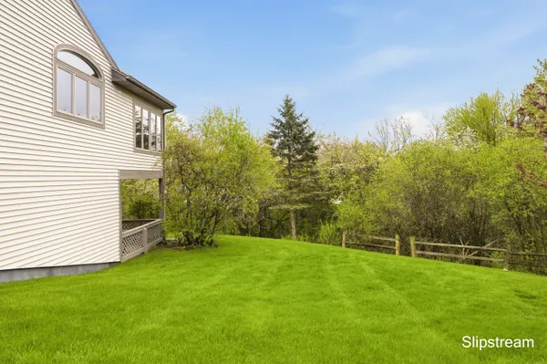 $500,000 | 4302 Sabal Pointe Drive Southeast, Grand Rapids, MI 49546