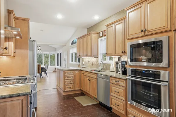 $500,000 | 4302 Sabal Pointe Drive Southeast, Grand Rapids, MI 49546