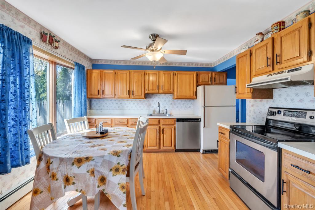 89 Gould Road Centereach, NY 11720 - Photo 9 of 16