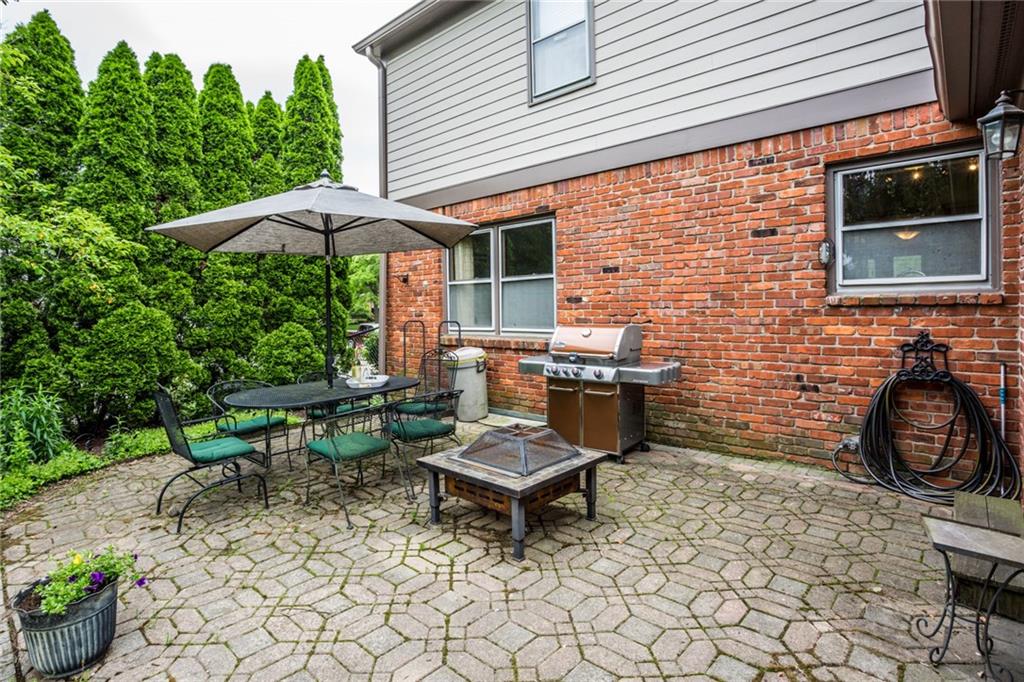 2010 Brewster Road Indianapolis, IN 46260 - Photo 40 of 47 Gallery Image 40