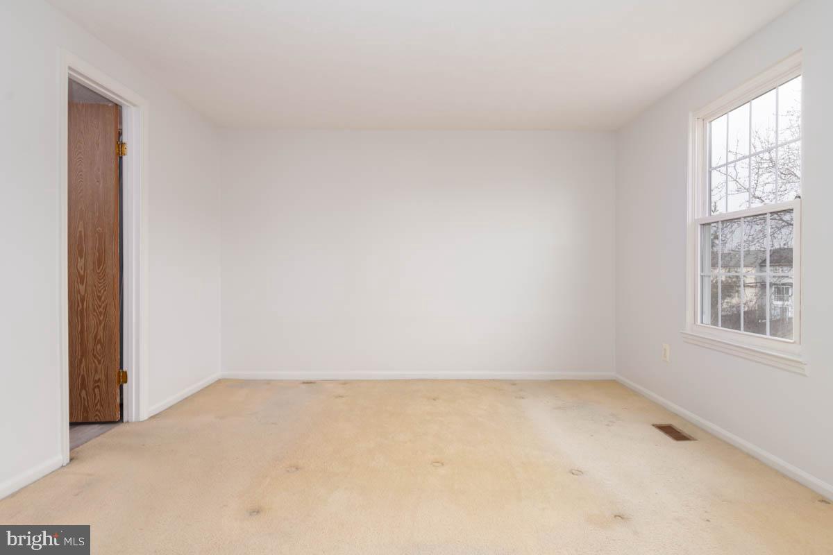 1312 Acorn Ridge Court Edgewood, MD 21040 - Photo 27 of 39 an empty room with a window