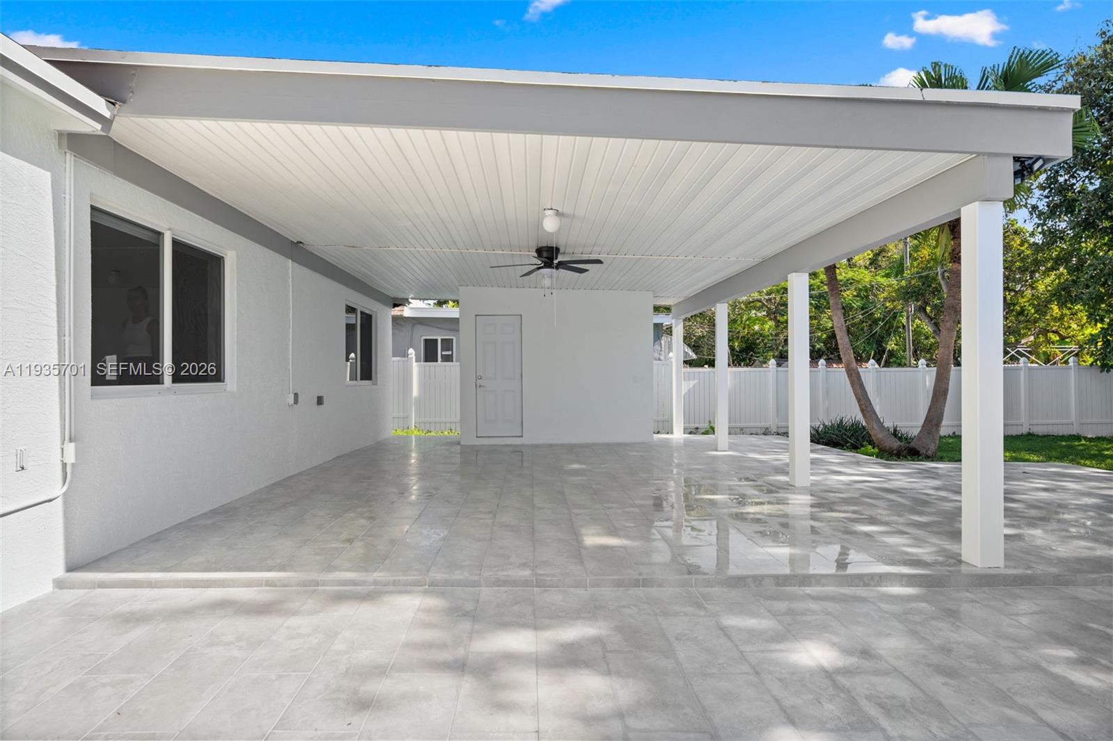 253 Southwest 4th Street Dania Beach, FL 33004 - Photo 20 of 27 a view of a porch