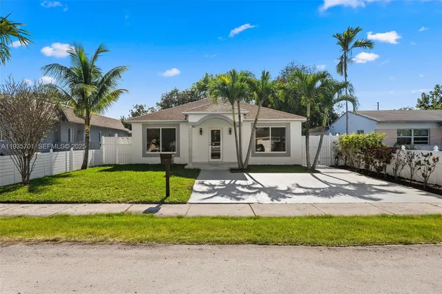 $649,000 | 253 Southwest 4th Street, Dania Beach, FL 33004