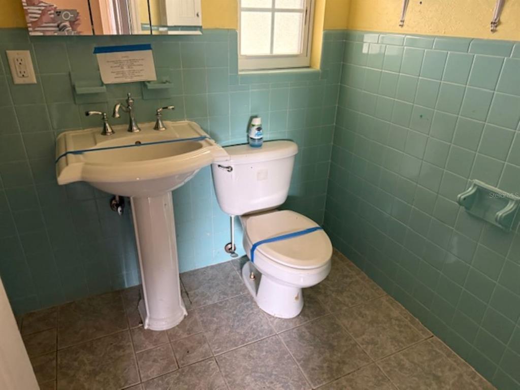 2050 Spring Lake Road Fruitland Park, FL 34731 - Photo 14 of 15