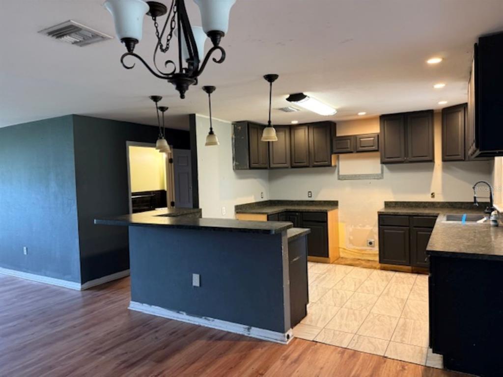 2050 Spring Lake Road Fruitland Park, FL 34731 - Photo 4 of 15