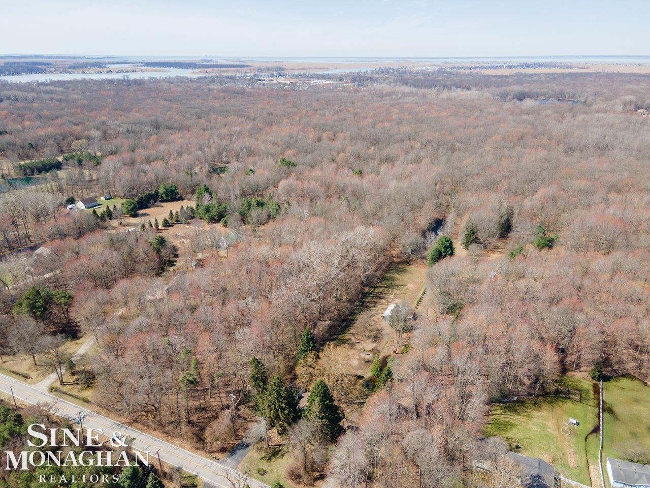 8950 Field Road Algonac, MI 48001 - Photo 8 of 12