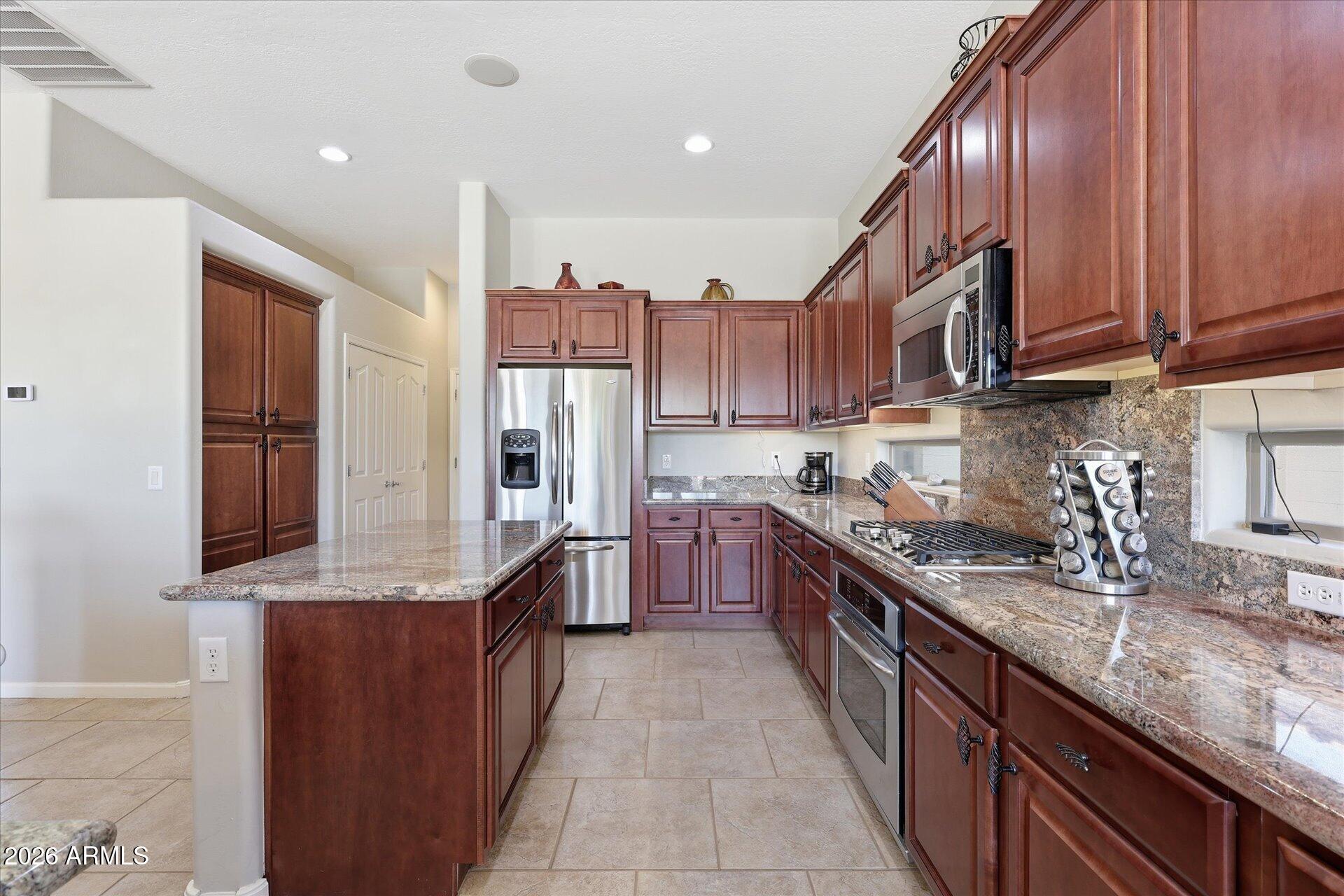 6781 Rachael Way Gilbert, AZ 85298 - Photo 19 of 50 Rachael