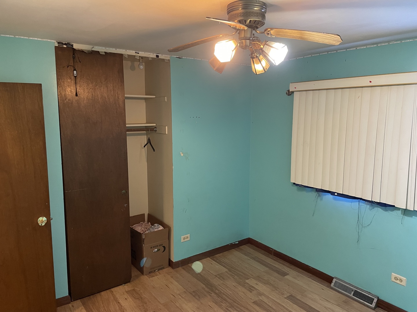 14540 Kolin Avenue Midlothian, IL 60445 - Photo 10 of 24