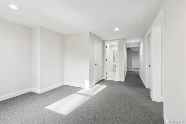 $699,990 | 232 Berkshire Drive, Farmingville, NY 11738