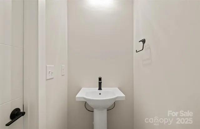 $599,900 | 4523 Radler Court, Charlotte, NC 28217