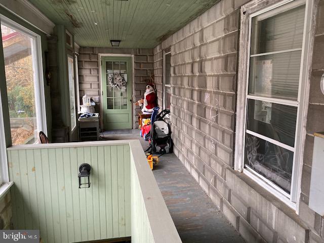 1064 Fritztown Road Reading, PA 19608 - Photo 3 of 9