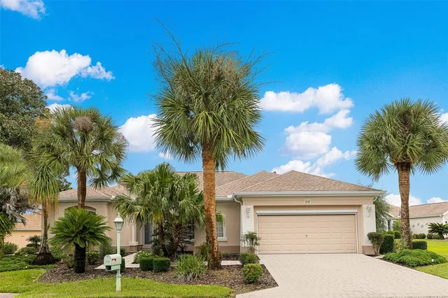 $437,900 | 9330 Southeast 132nd Place, Summerfield, FL 34491