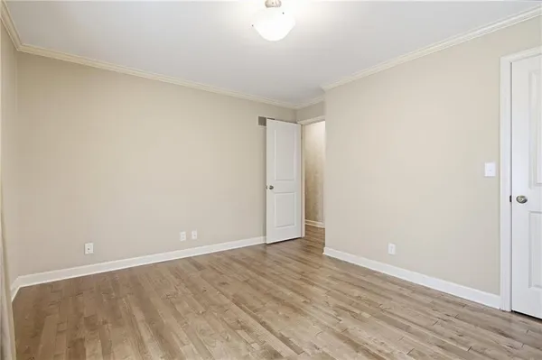 $389,000 | 1700 Twin Oaks Drive, Harrisonville, MO 64701