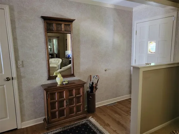 $389,000 | 1700 Twin Oaks Drive, Harrisonville, MO 64701