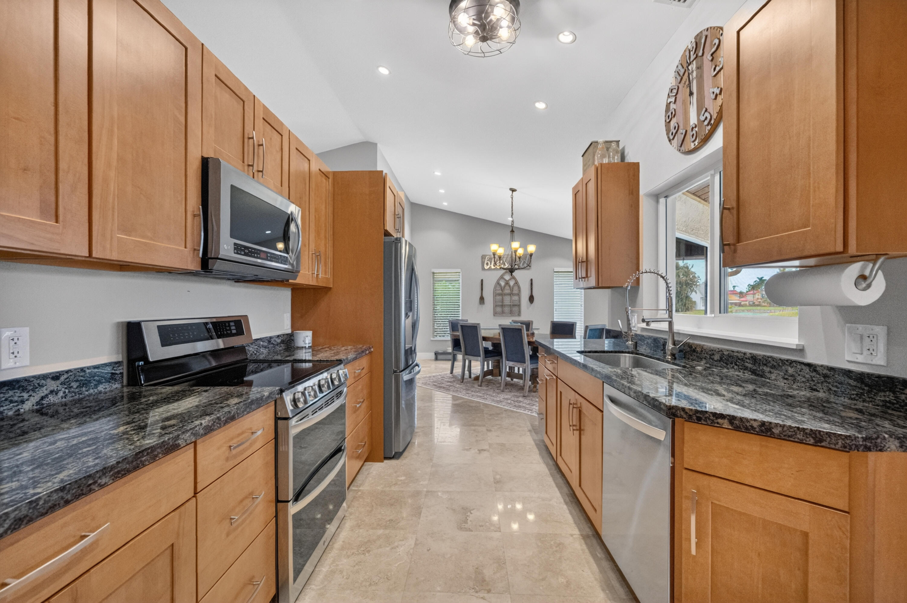 9628 Trivolo Place Boca Raton, FL 33434 - Photo 21 of 41 13-8I8A5603