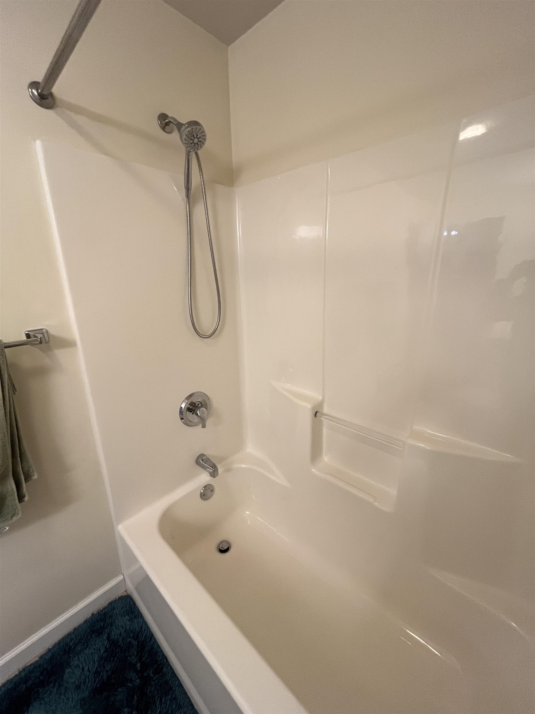 5 Claire Point Road, Unit 5 Burlington, VT 05408 - Photo 26 of 40 Gallery Image 26