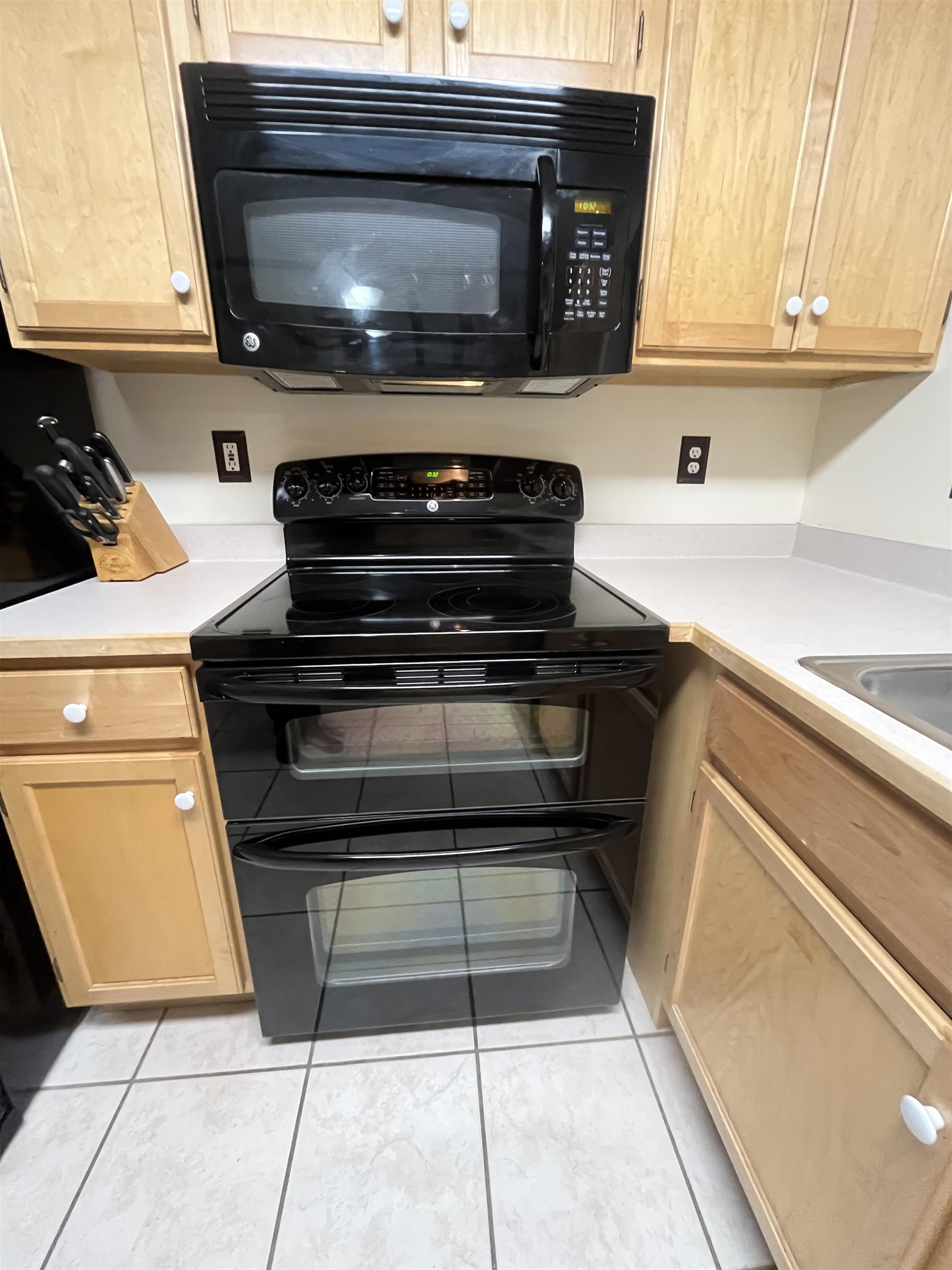 5 Claire Point Road, Unit 5 Burlington, VT 05408 - Photo 39 of 40 Gallery Image 39