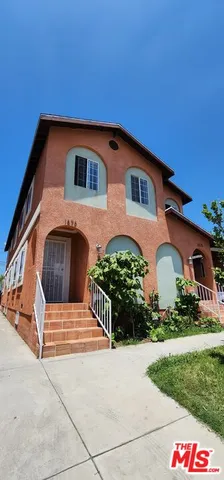 $1,280,000 | 1873 West Jefferson Boulevard, Los Angeles, CA 90018