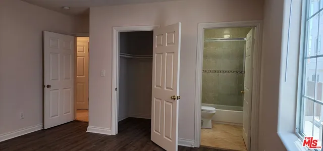 $1,280,000 | 1873 West Jefferson Boulevard, Los Angeles, CA 90018