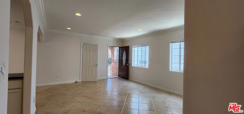 $1,125,000 | 1873 West Jefferson Boulevard, Los Angeles, CA 90018