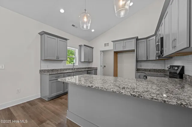 $348,900 | 1230 Petite Terre Court, New Bern, NC 28560