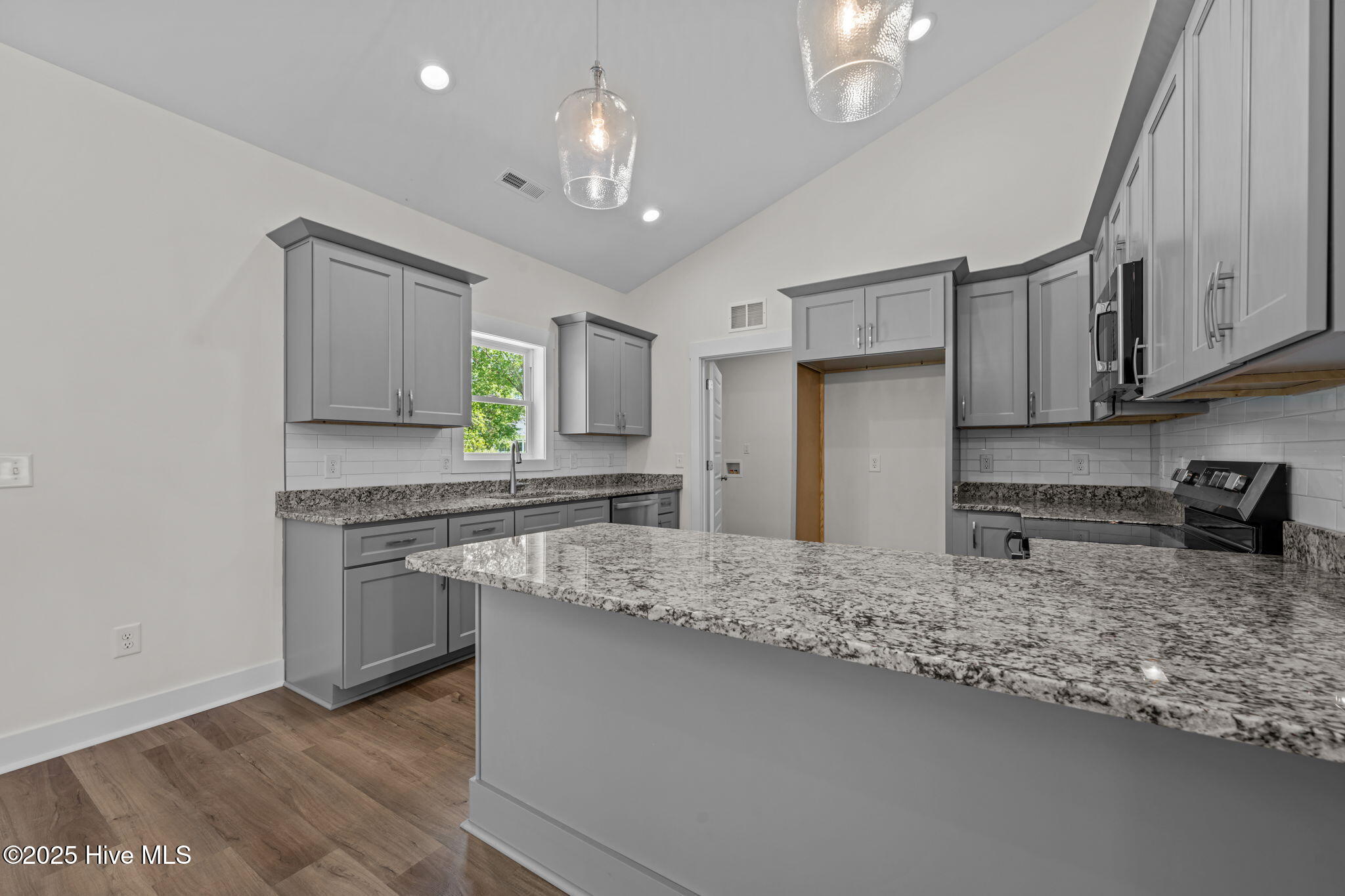 1230 Petite Terre Court New Bern, NC 28560 - Photo 20 of 36 20-web-or-mls-DSC_3614