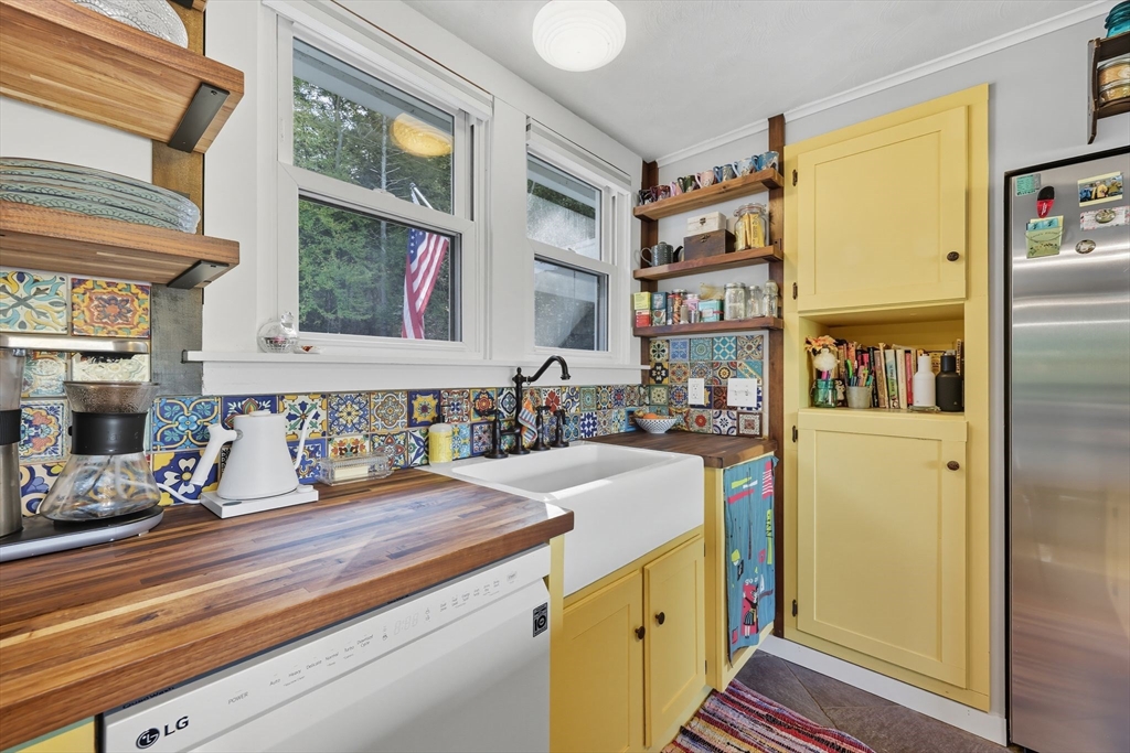 376 NW Road Westhampton, MA 01027 - Photo 13 of 41 a hallway with a large window and furniture