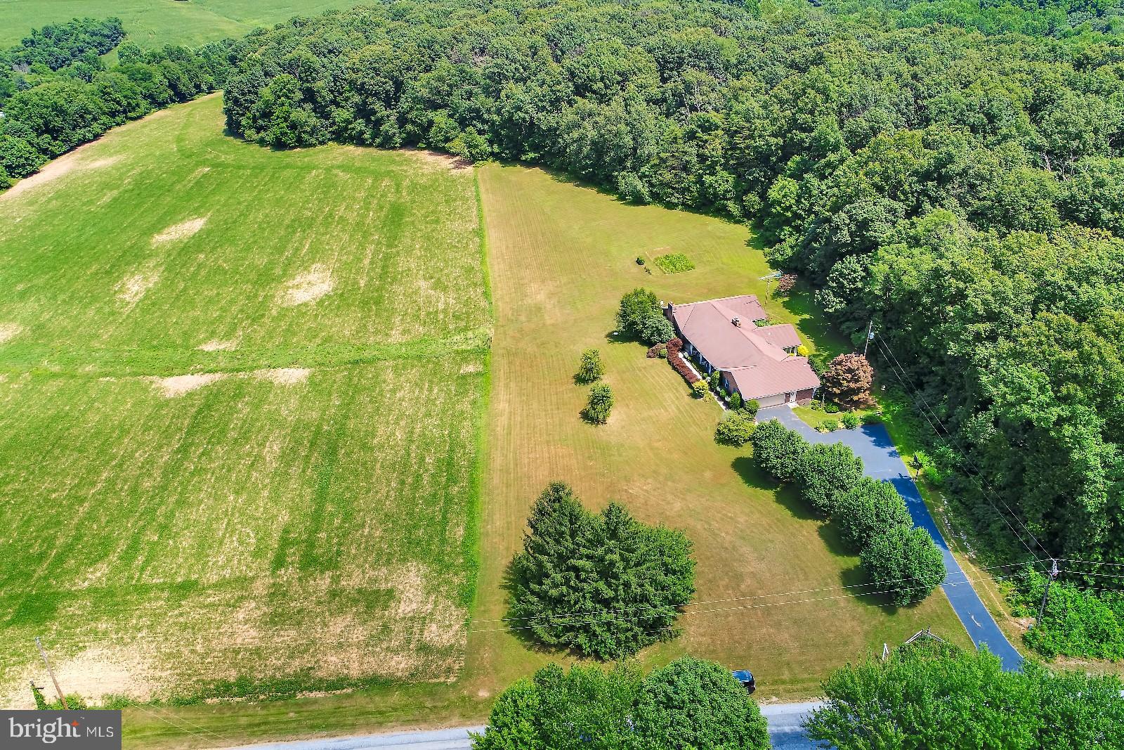 535 Davis Road New Park, PA 17352 - Photo 4 of 50 Gallery Image 4