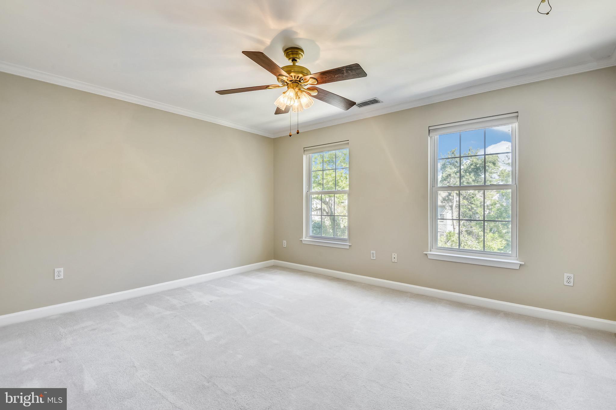 2691 Carrollton Road Annapolis, MD 21403 - Photo 23 of 42 Bedroom 1