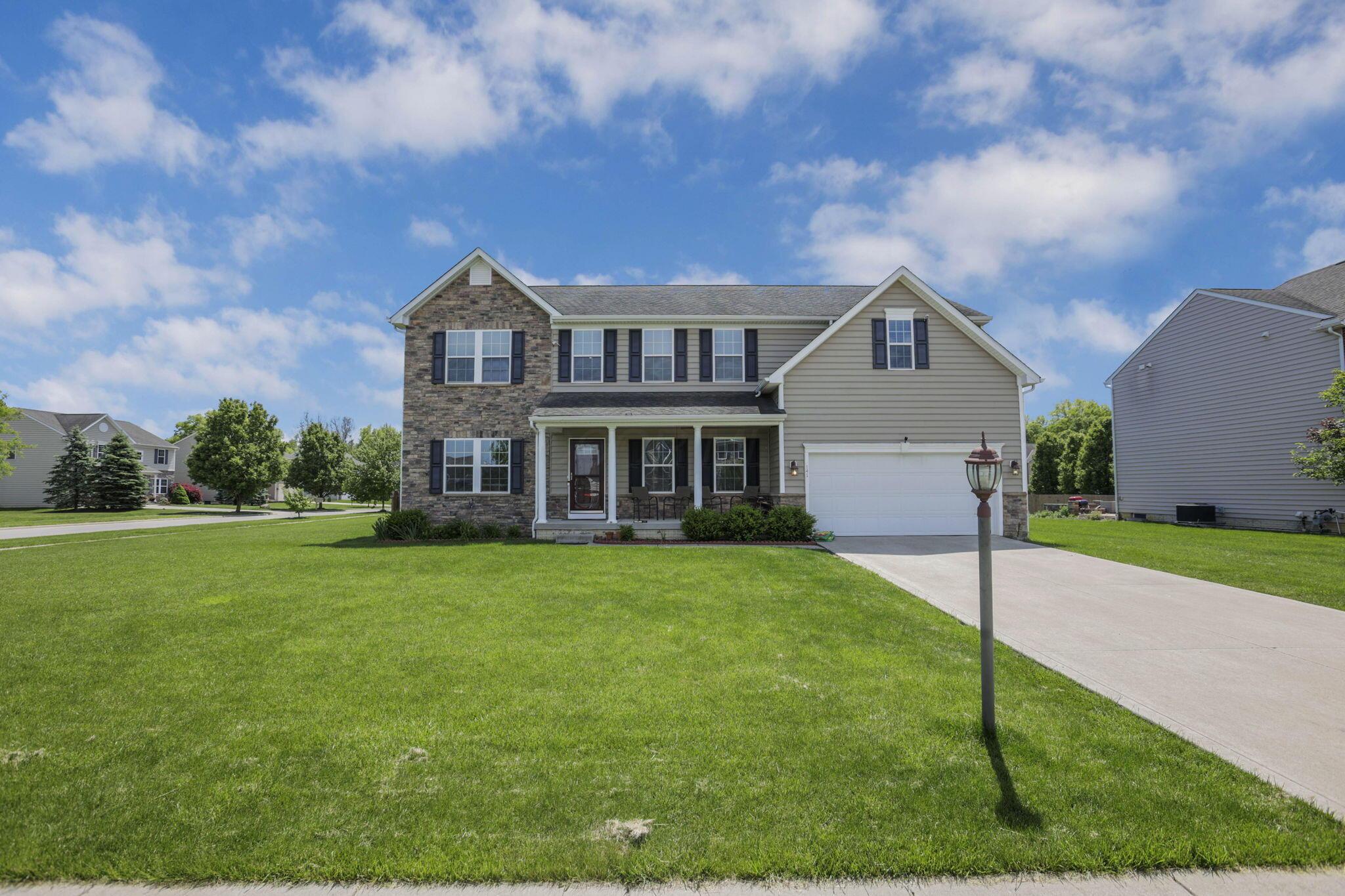 141 Prince Road Southwest Etna, OH 43062 - Photo 2 of 79