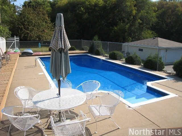 21990 Bracketts Road Shorewood, MN 55331 - Photo 13 of 18 Gallery Image 13